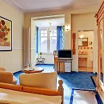 Konukevi Stadthotel Detmold
