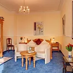 Stadthotel Konukevi