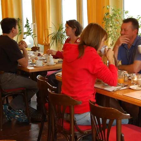 Guest house Stadthotel 3*